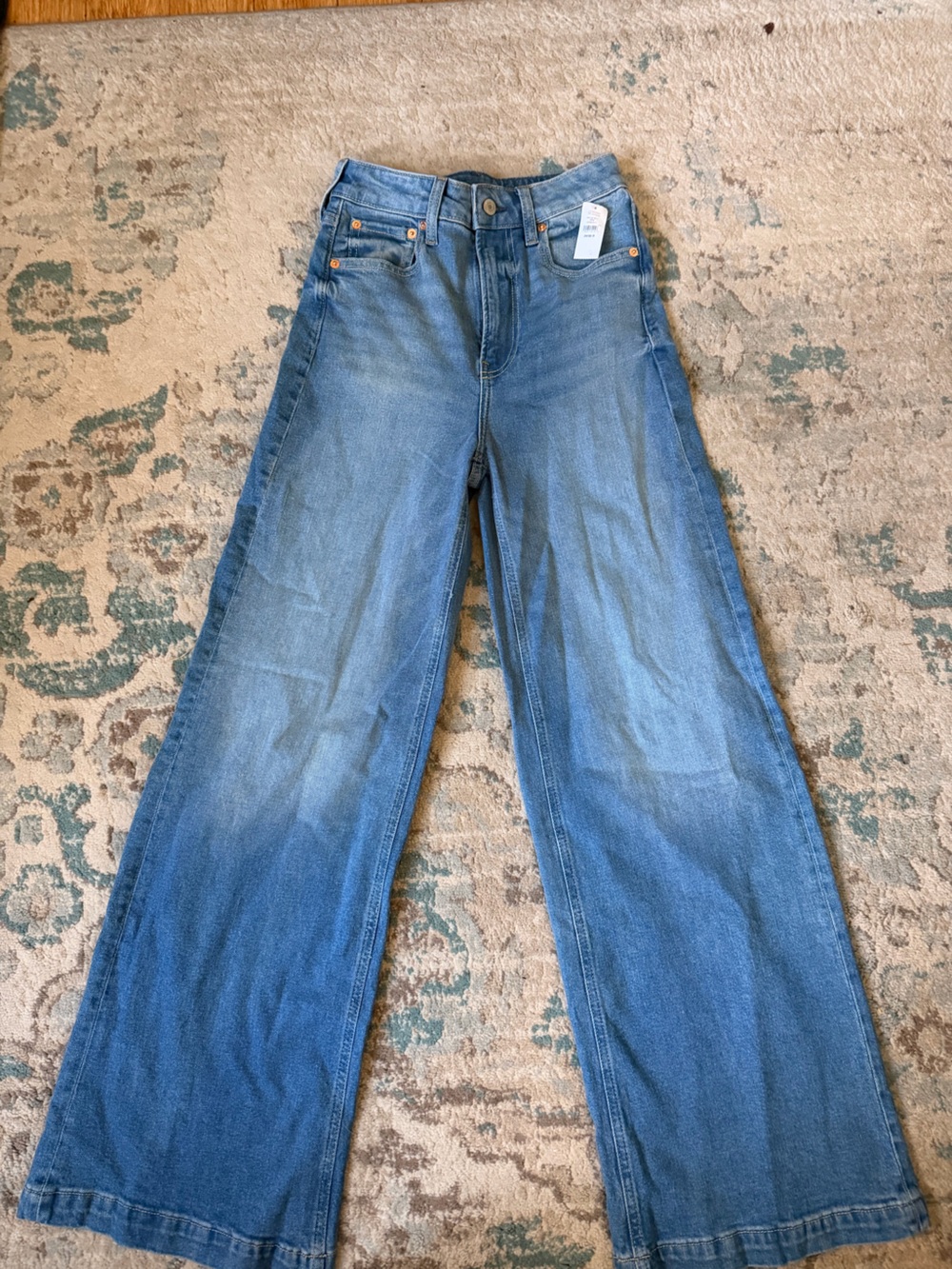 NWT GAP High Rise Wide Leg Jeans 24 00R Medium Wash